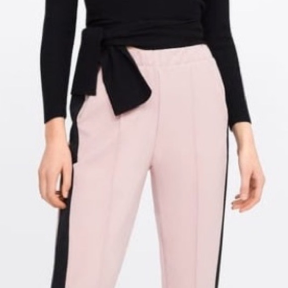 ZARA Blush Pink Capris Pants With Black Side Stripe - Picture 2 of 8